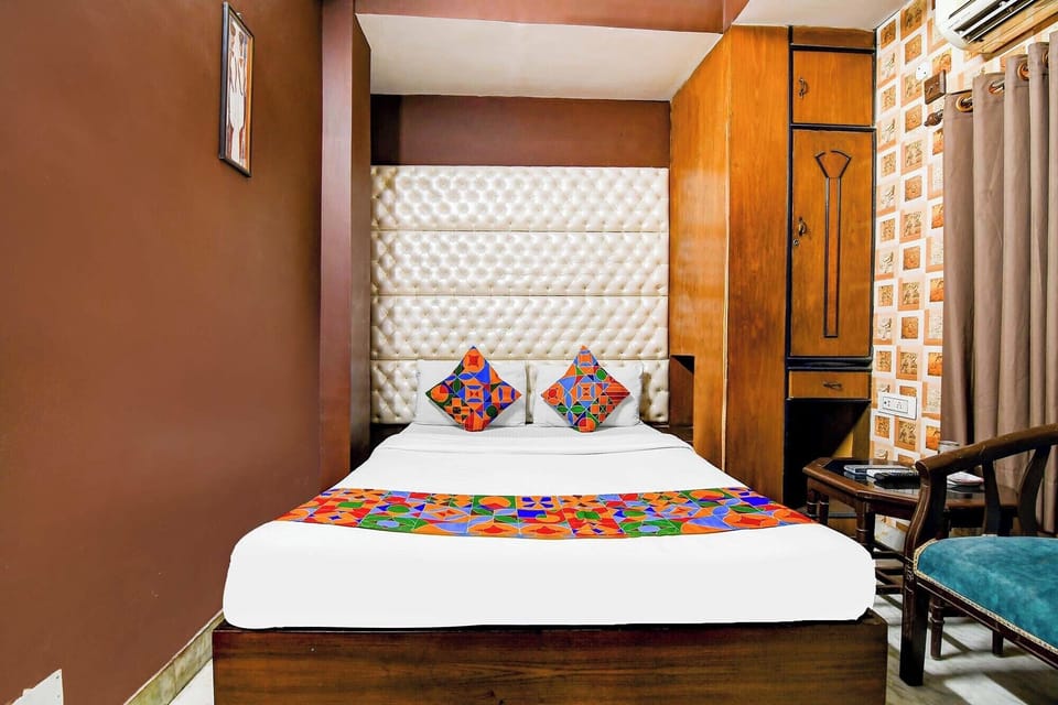 Deluxe Room | Egyptian cotton sheets, premium bedding, in-room safe, free WiFi
