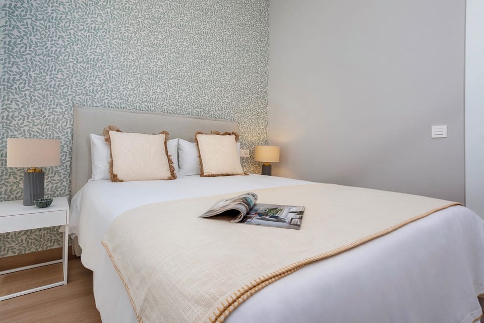 Apartment (2 Bedrooms) | Iron/ironing board, bed sheets