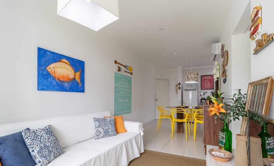 Basic Apartment | Living area | TV