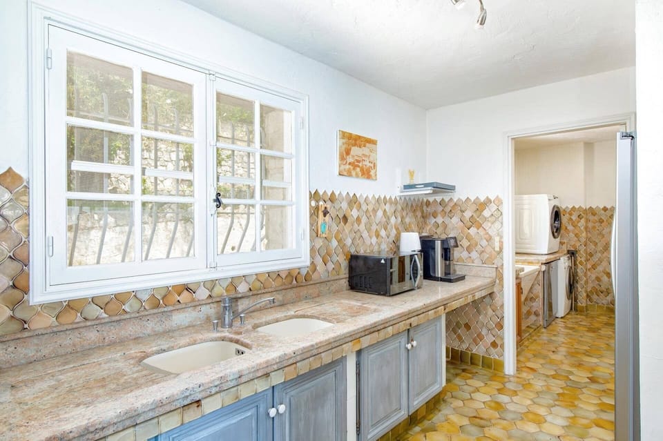 Villa Alto image