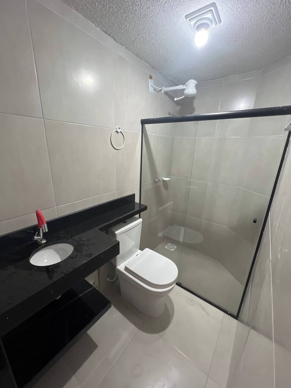 Shower, free toiletries, towels, toilet paper
