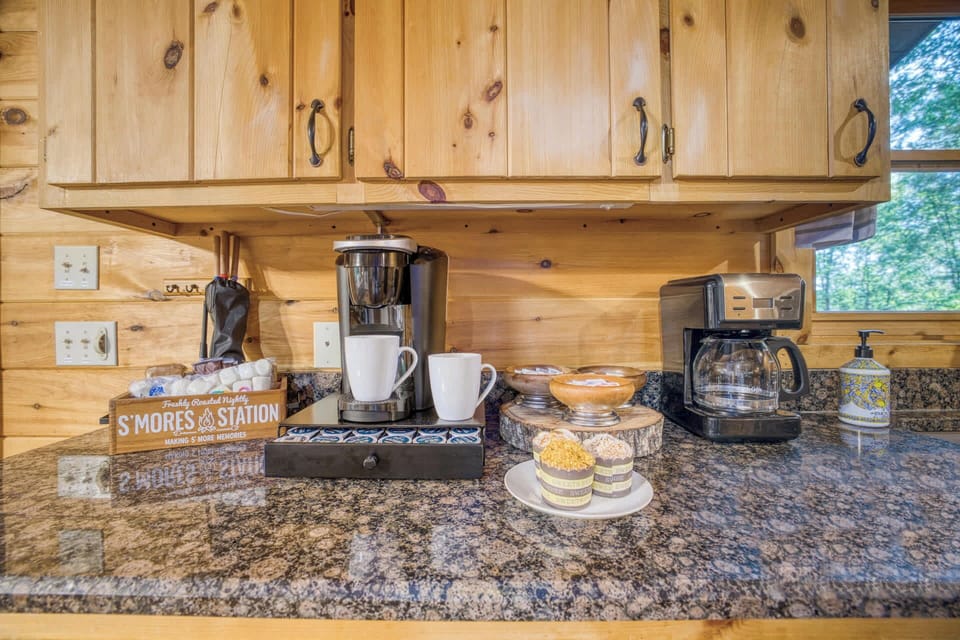 Drip coffee maker and Keurig - coffee pods provided