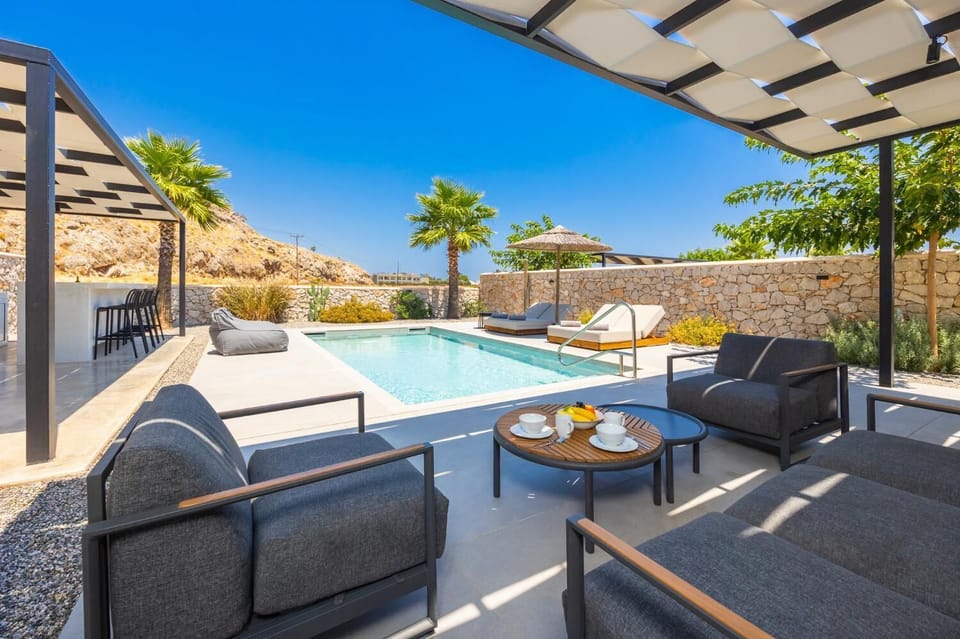 Sheltered terrace area
