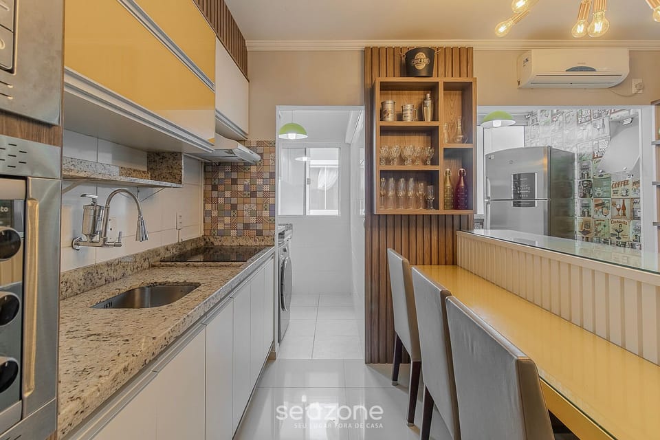 Basic Apartment | Private kitchen