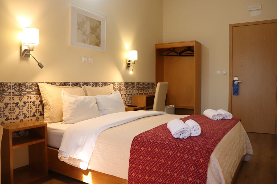 Family Double Room, Private Bathroom | Soundproofing, free WiFi, bed sheets