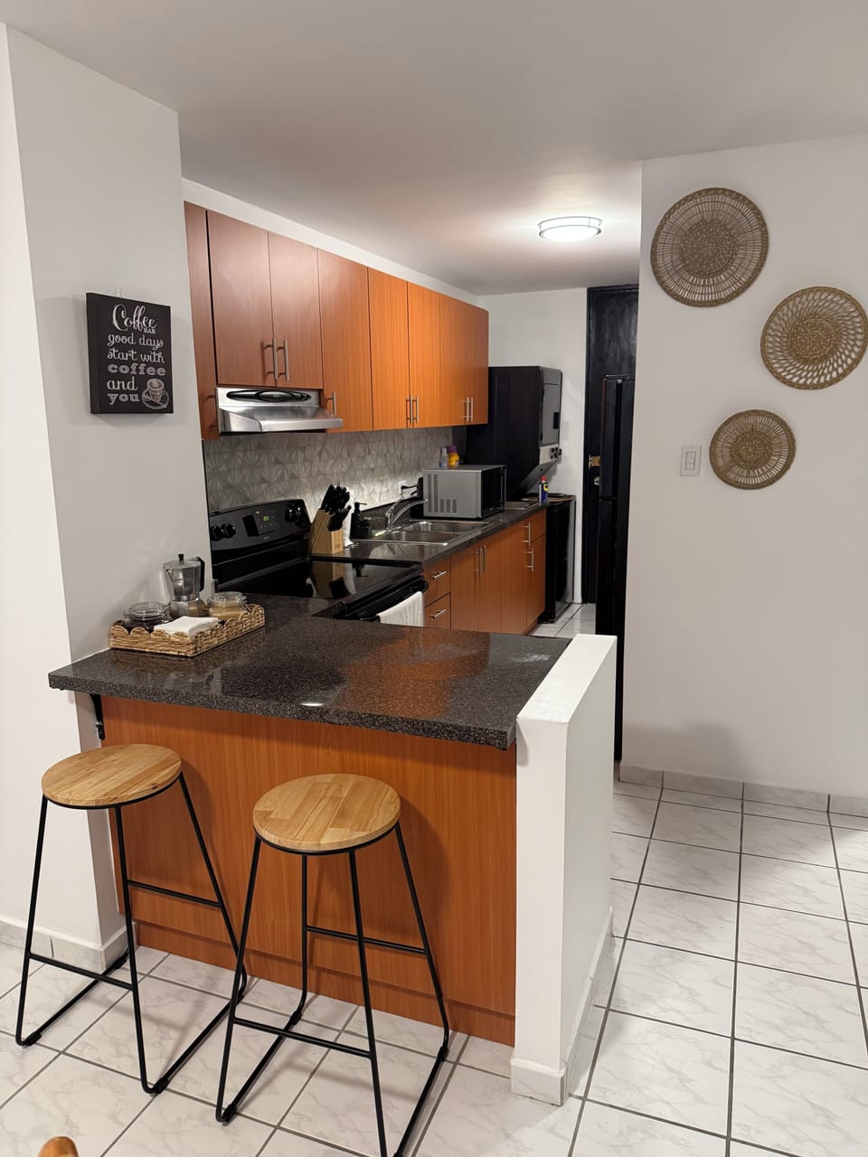 Fully equipped kitchen