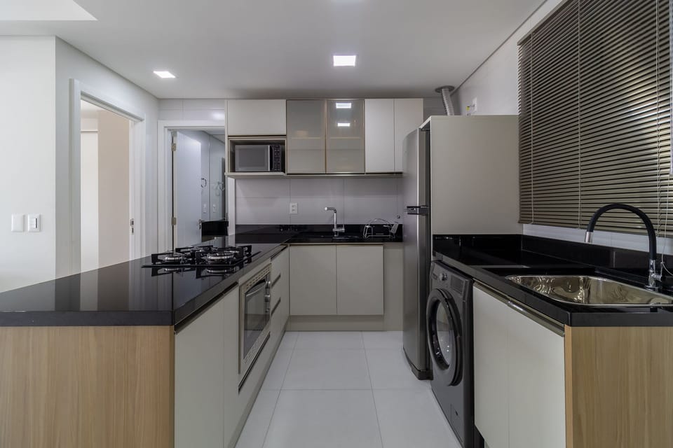 Basic Apartment | Private kitchen | Cookware/dishes/utensils