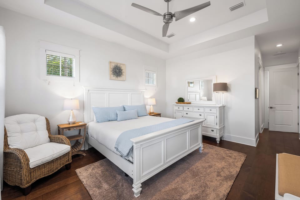 1st fl Master King Suite