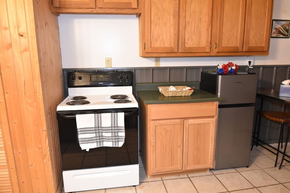 stove with oven!