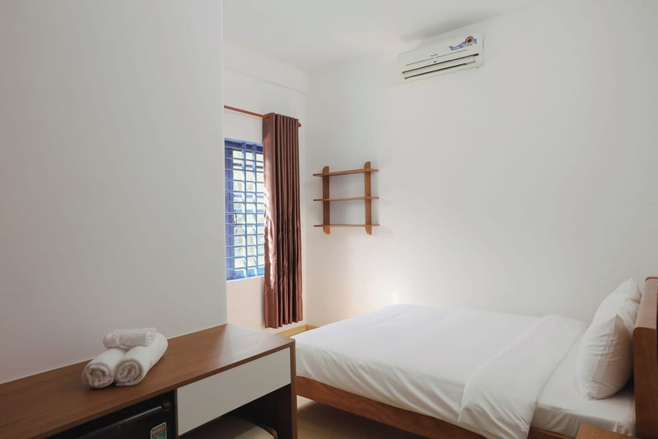 Desk, iron/ironing board, free WiFi
