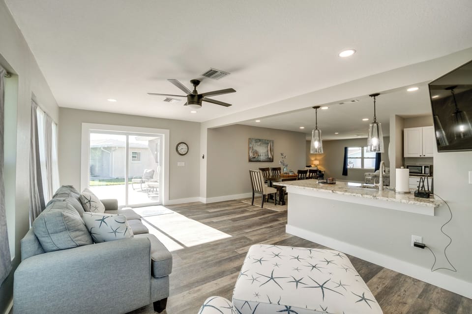 House (2 Bedrooms) | Interior