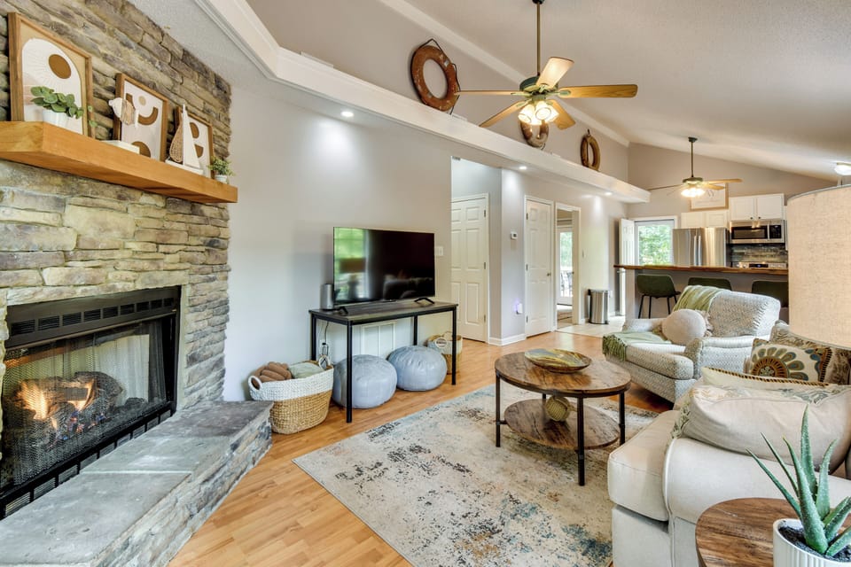 House (2 Bedrooms) | Interior