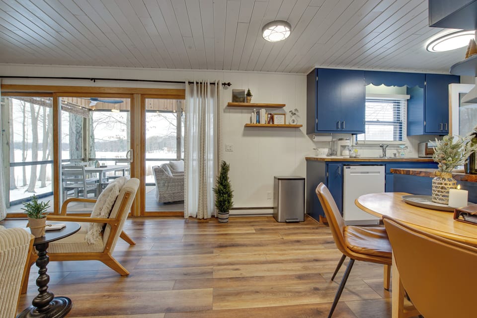 Cottage (2 Bedrooms) | Interior