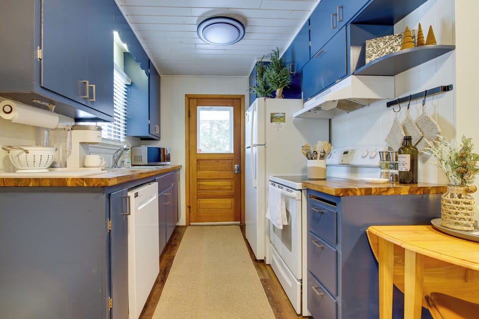 Cottage (2 Bedrooms) | Interior