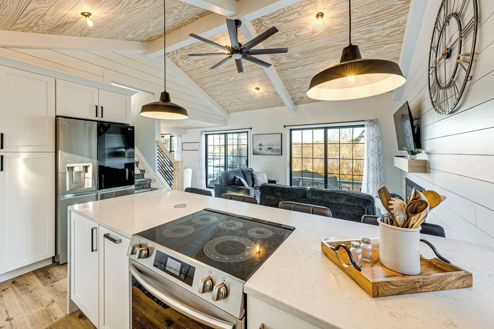 House (2 Bedrooms) | Interior