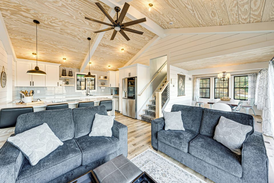 House (2 Bedrooms) | Interior