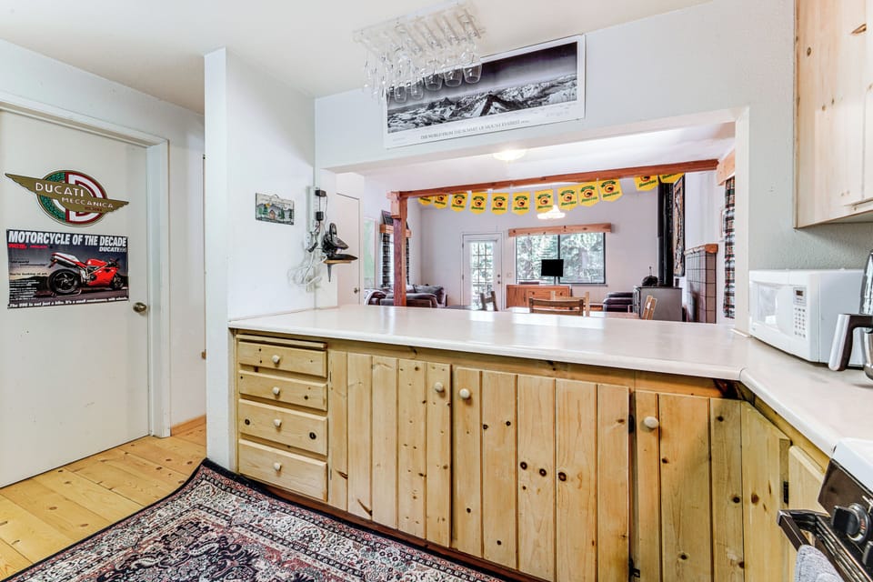 House (2 Bedrooms) | Interior