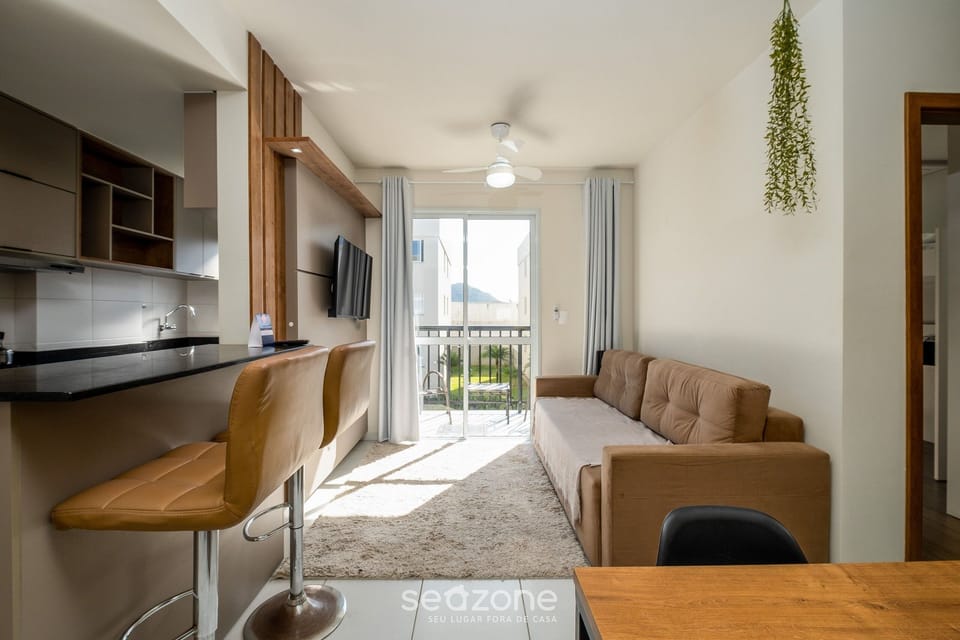 Basic Apartment | Living area