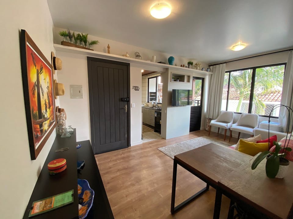 Basic Apartment | Living area | TV