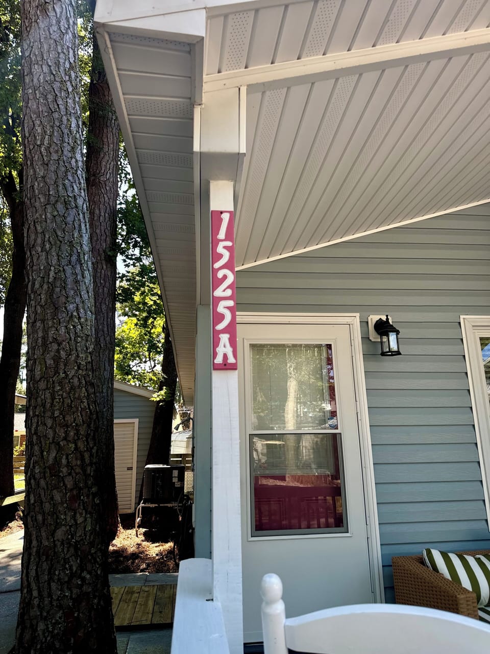 Front porch sign