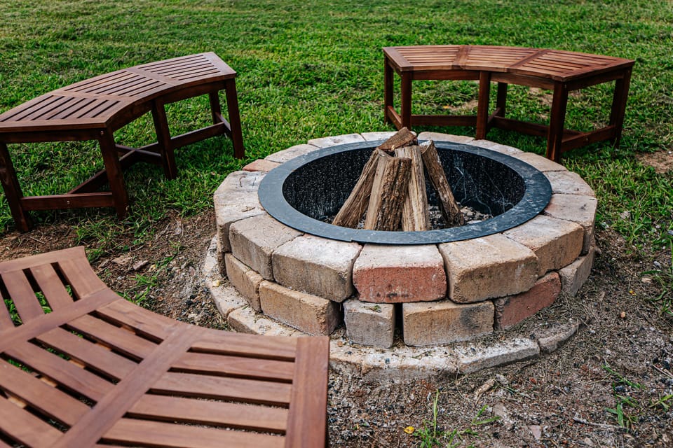 Choose from 3 stone firepits with wooden benches at the grounds. Please remember to bring your own firewood and lighter!