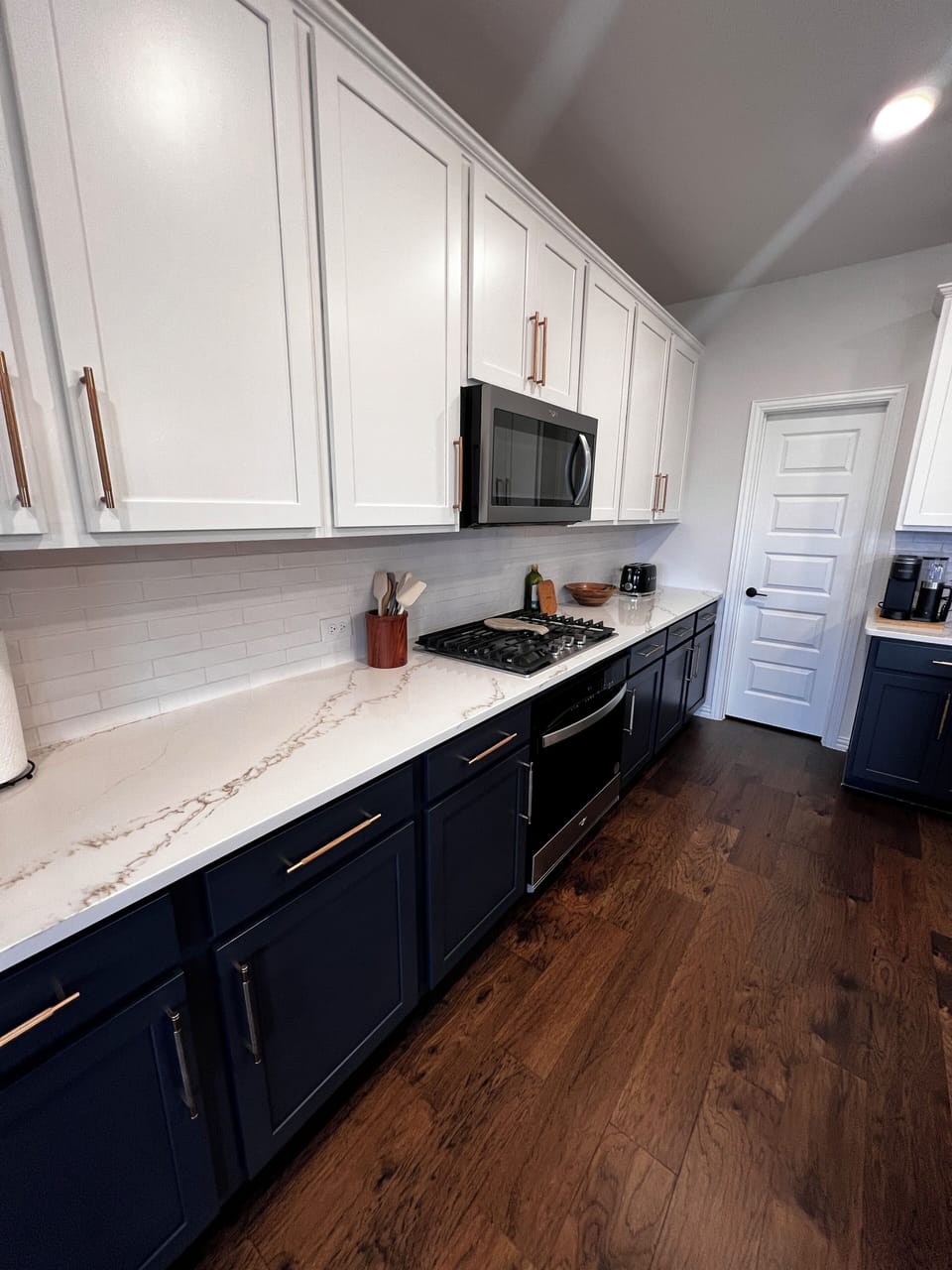 Plenty of cupboards and countertop space
