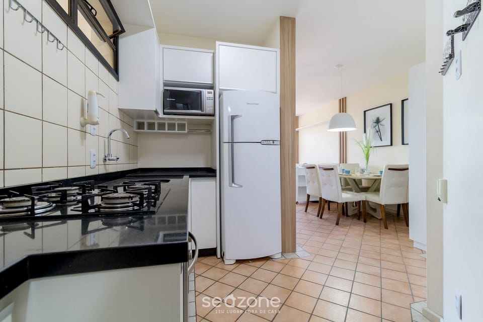 Cookware/dishes/utensils