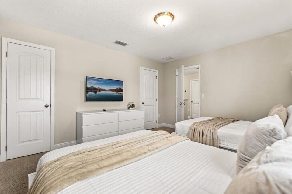 5278 Wildwood Way (27).jpg