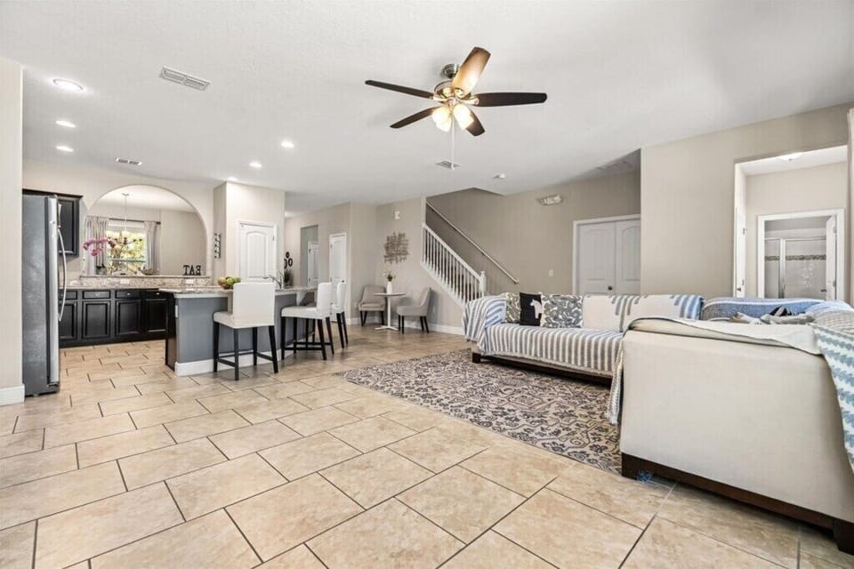 5278 Wildwood Way (2).jpg