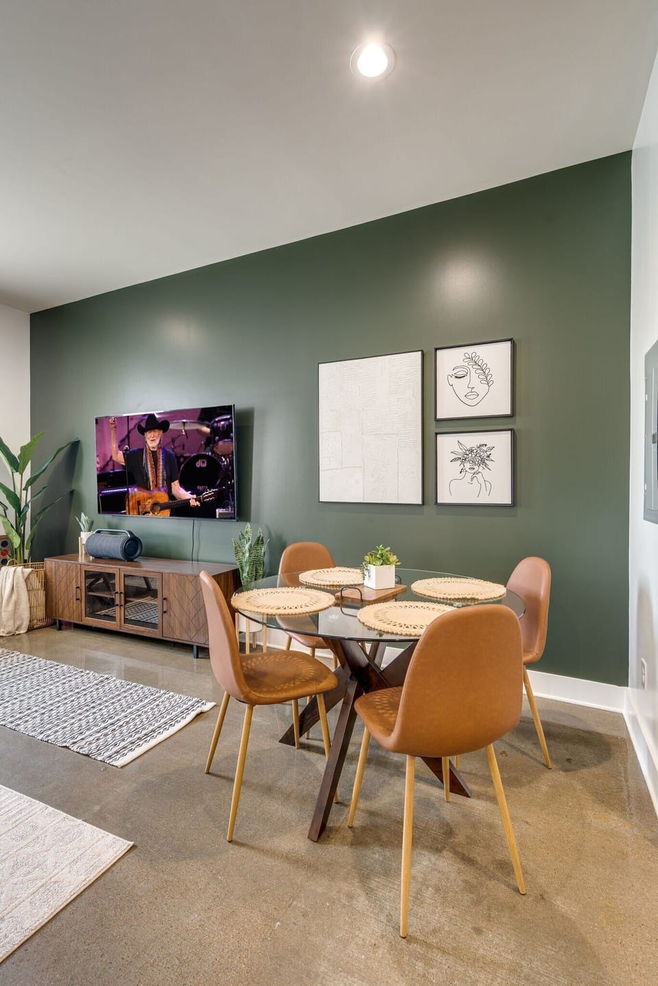 Dining room