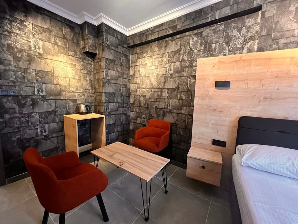 Basic Room, City View | Select Comfort beds, desk, laptop workspace, free WiFi