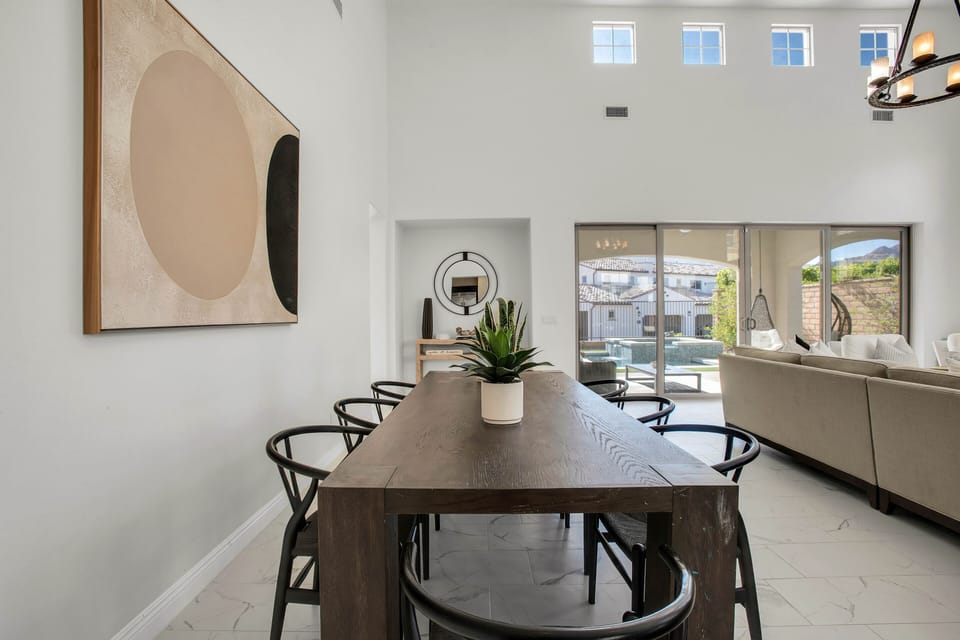 House, Multiple Beds, Pool Access, Mountain View (Champions) | Dining