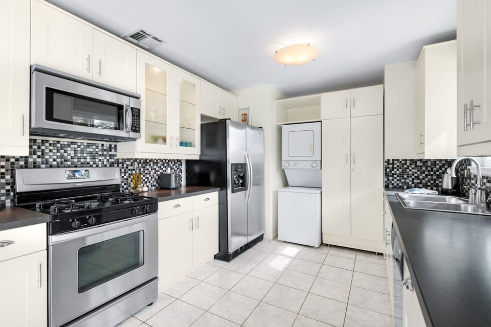 House, Multiple Beds, Pool Access, Pool View (Volturno) | Private kitchen