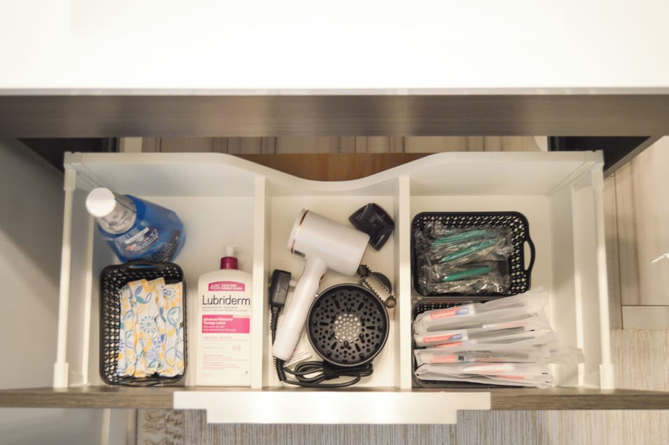 Bathroom amenities