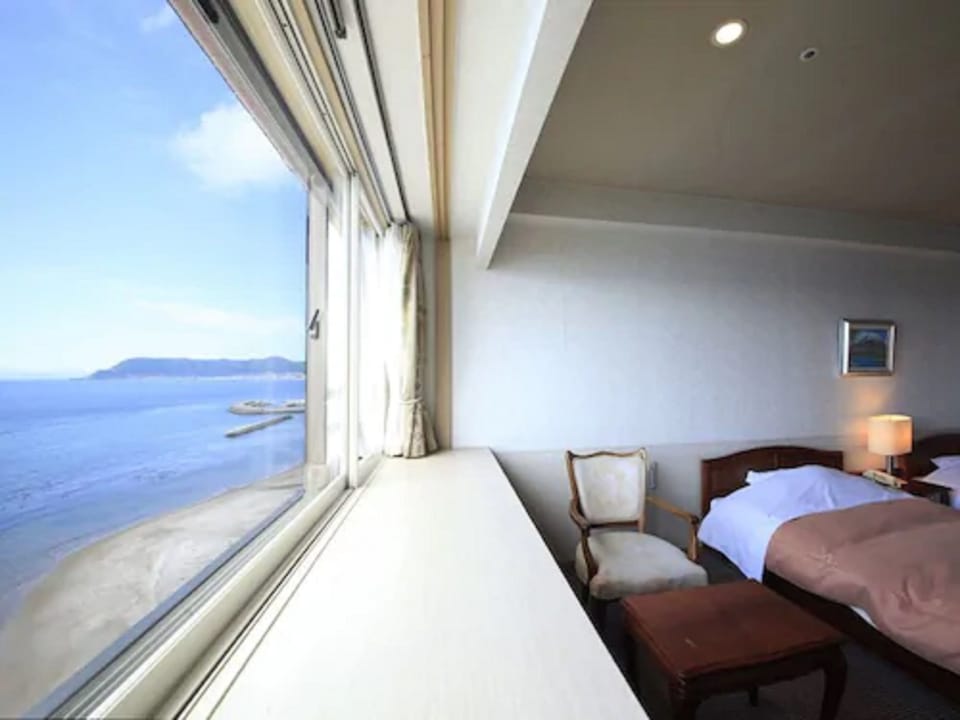 Twin Room, Ocean View | Premium bedding, in-room safe, desk, free WiFi