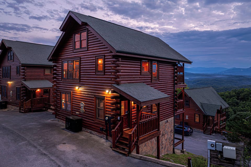 Welcome to Ginger Bear Cabin!