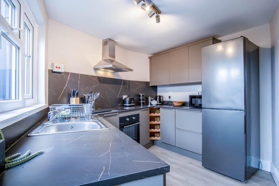 No 7 Moorfield Road - 3 Bed Townhouse - Narberth (26290)