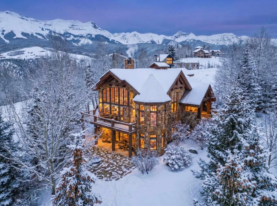 Exterior, mountain views, private deck 