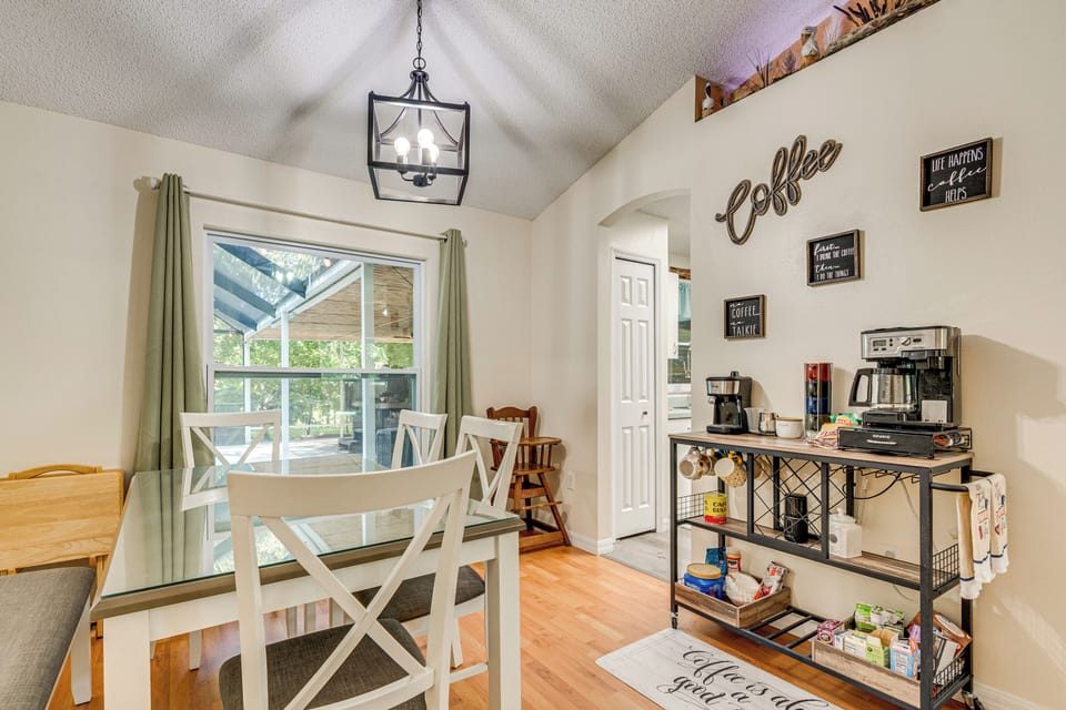 Dining Room | Coffee Bar | Cappuccino Maker