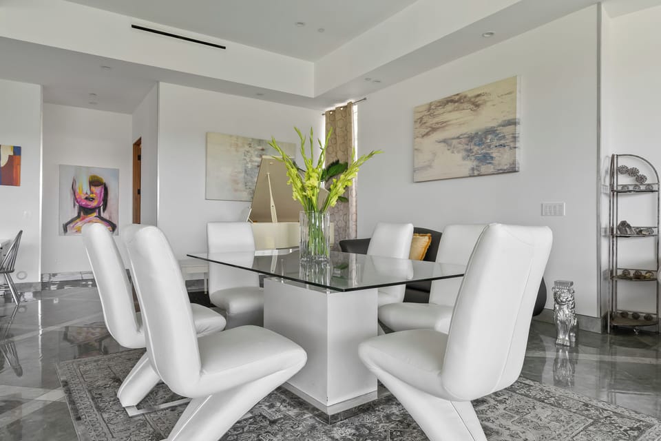 Sleek and sophisticated dining.
