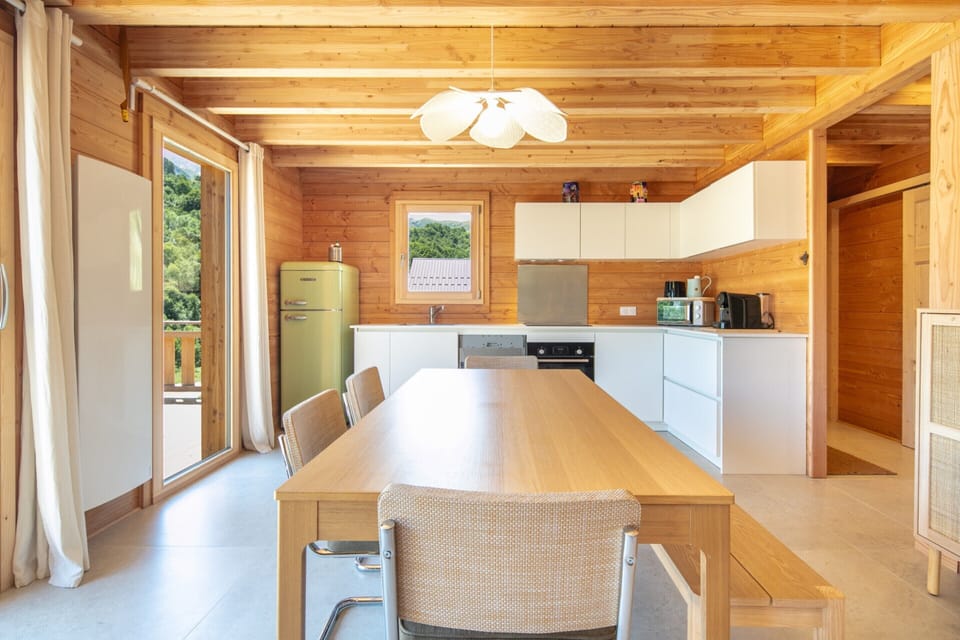 Chalet | Dining
