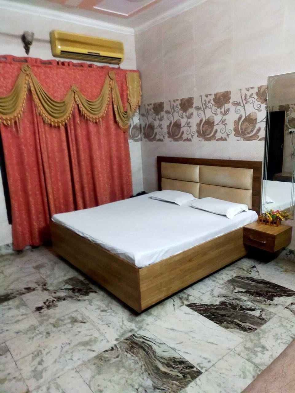 Deluxe Double Room | WiFi (free)