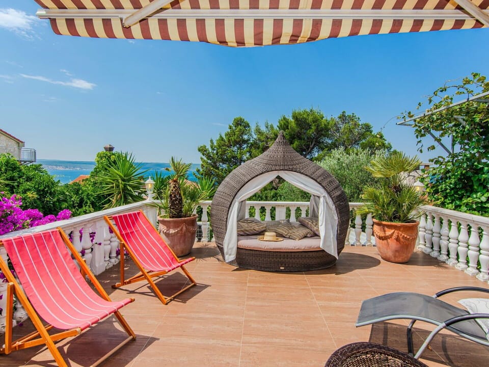 Furniture, Outdoor Furniture, Resort, Chair, Flowerpot, Eco Hotel, Balcony, Garden, Shade, Swimming Pool