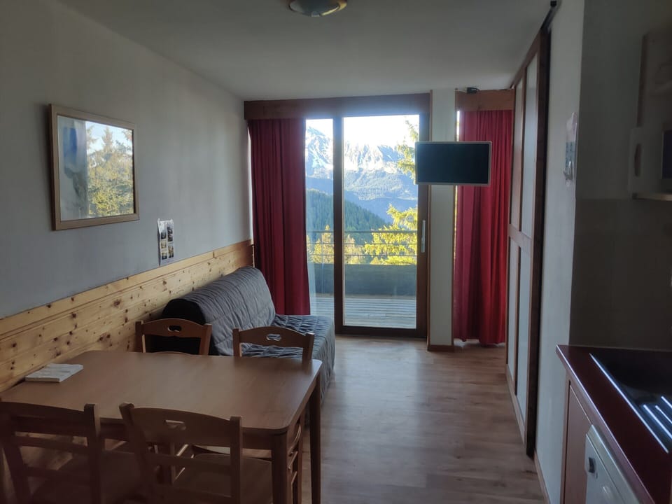 Chalet | Living area