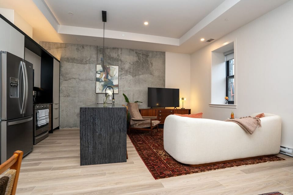 Living/Kitchen