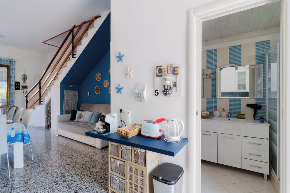 Superior Villa | Private kitchen | Electric kettle, highchair