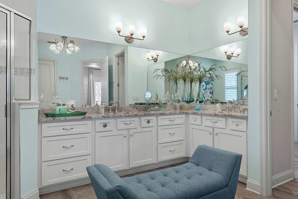 Spacious, light-filled bathroom designed for relaxation.
