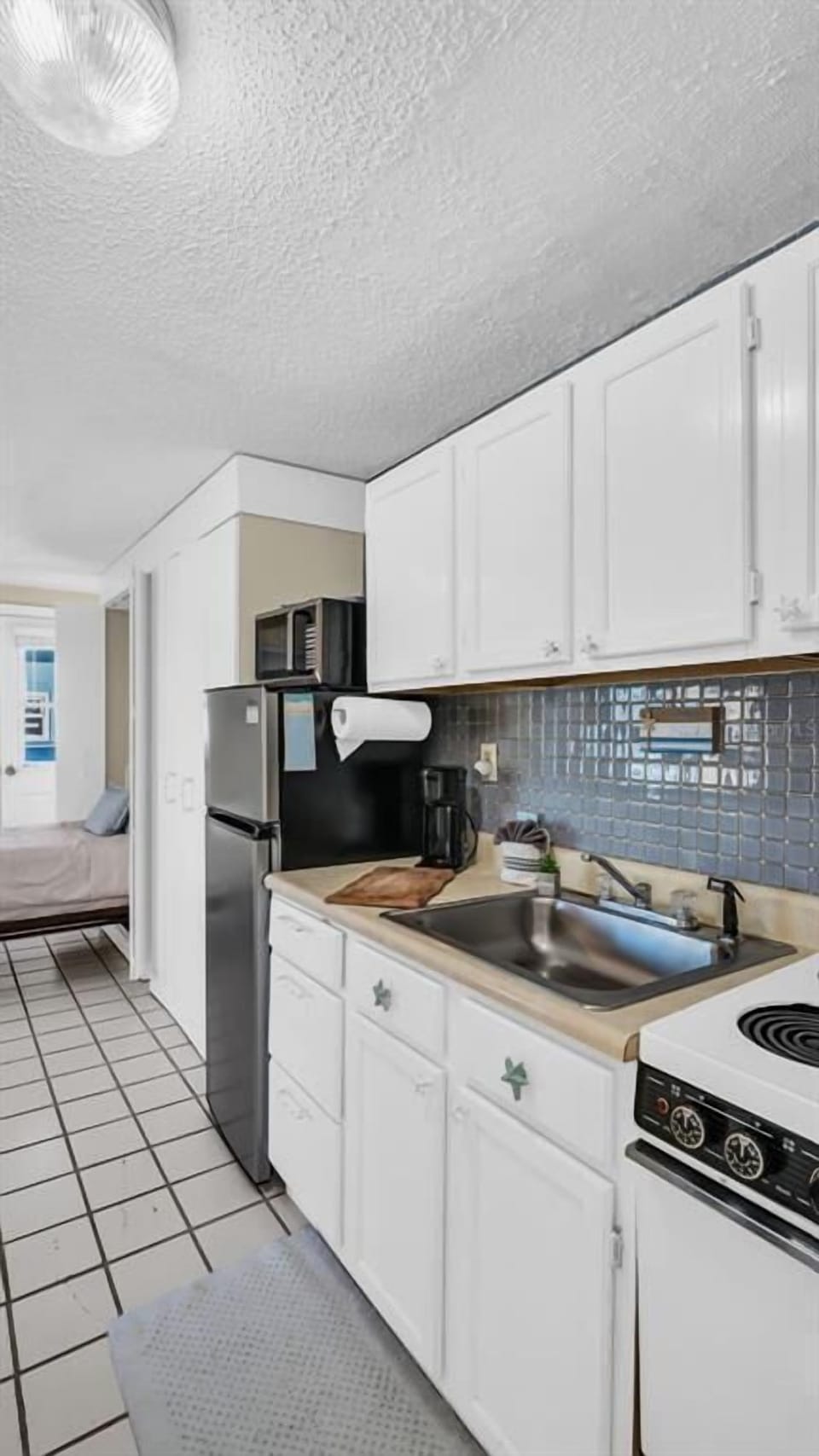 From tasty treats to a fresh retreat, we've thought of everything to make your stay amazing.