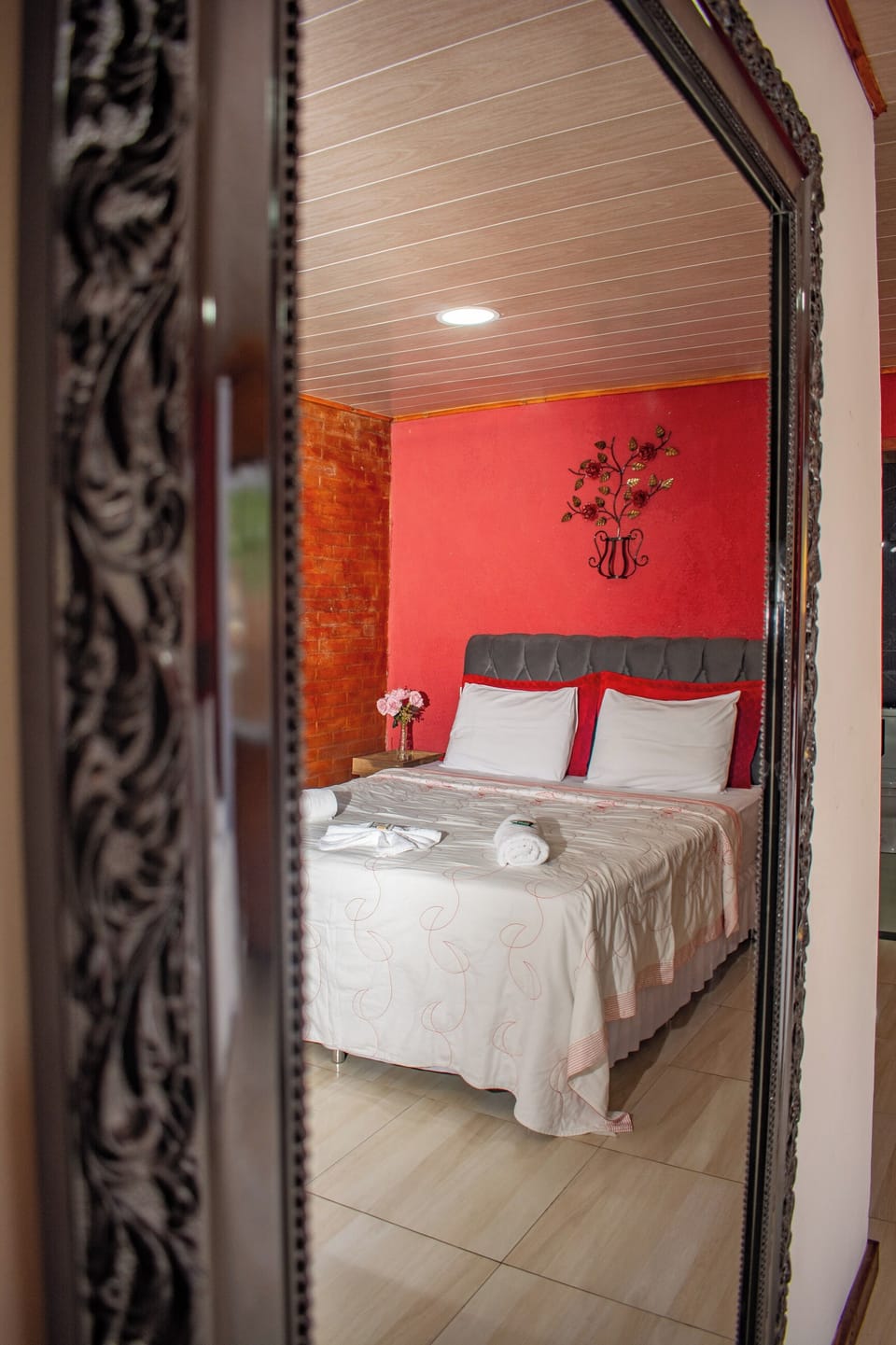 Luxury Double Room | Free WiFi