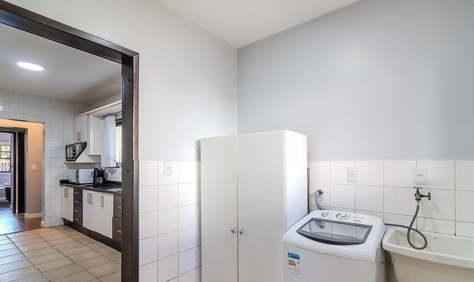 Basic Villa | Private kitchen | Cookware/dishes/utensils